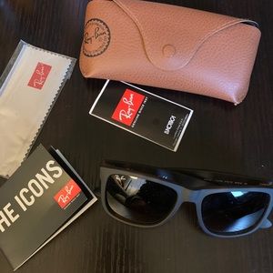 Rayban women’s sunglasses